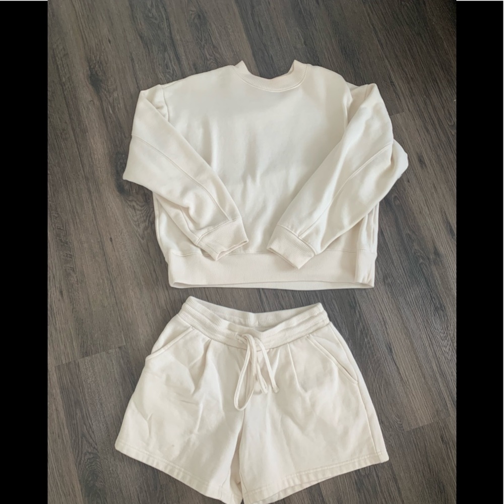 Cream Lounge Set